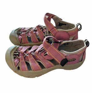KEEN Newport H2 Pink Waterproof Outdoor Sandal Shoe Size 4 US Hiking Closed Toe